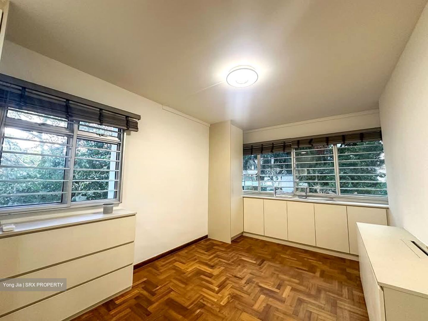 Blk 234A Serangoon Avenue 2 (Serangoon), HDB Executive #558490091